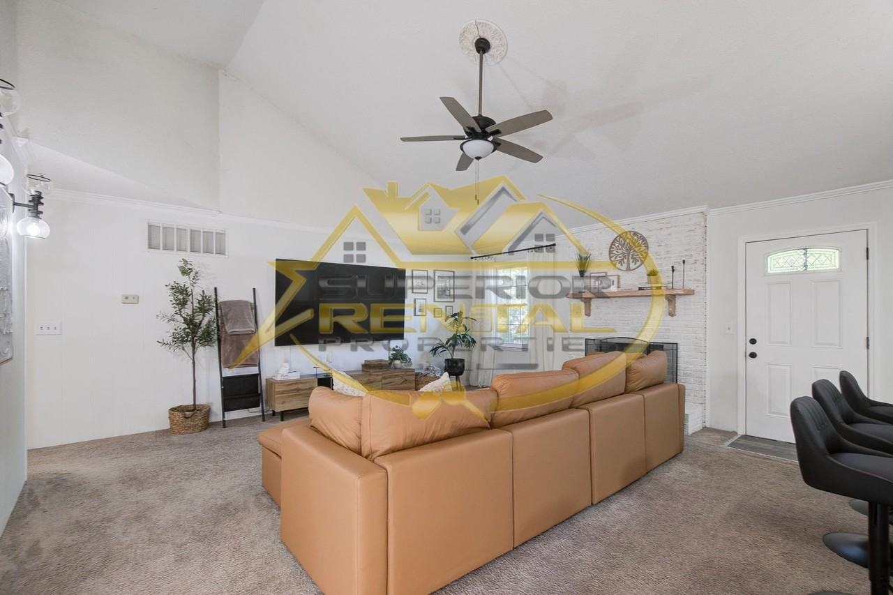 15 Oberon Pl #1 - Photo 5 of 50