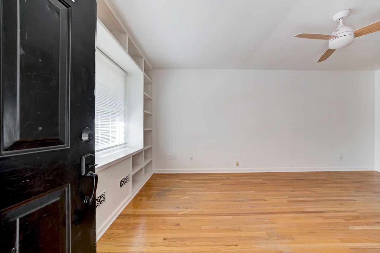 1209 Caddell Ln #1 - Photo 2 of 35