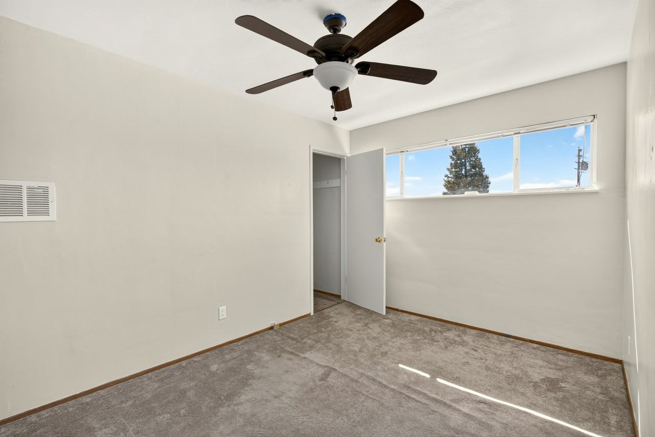 237 41st Street - 4/1st #4-1st - Photo 3 of 10