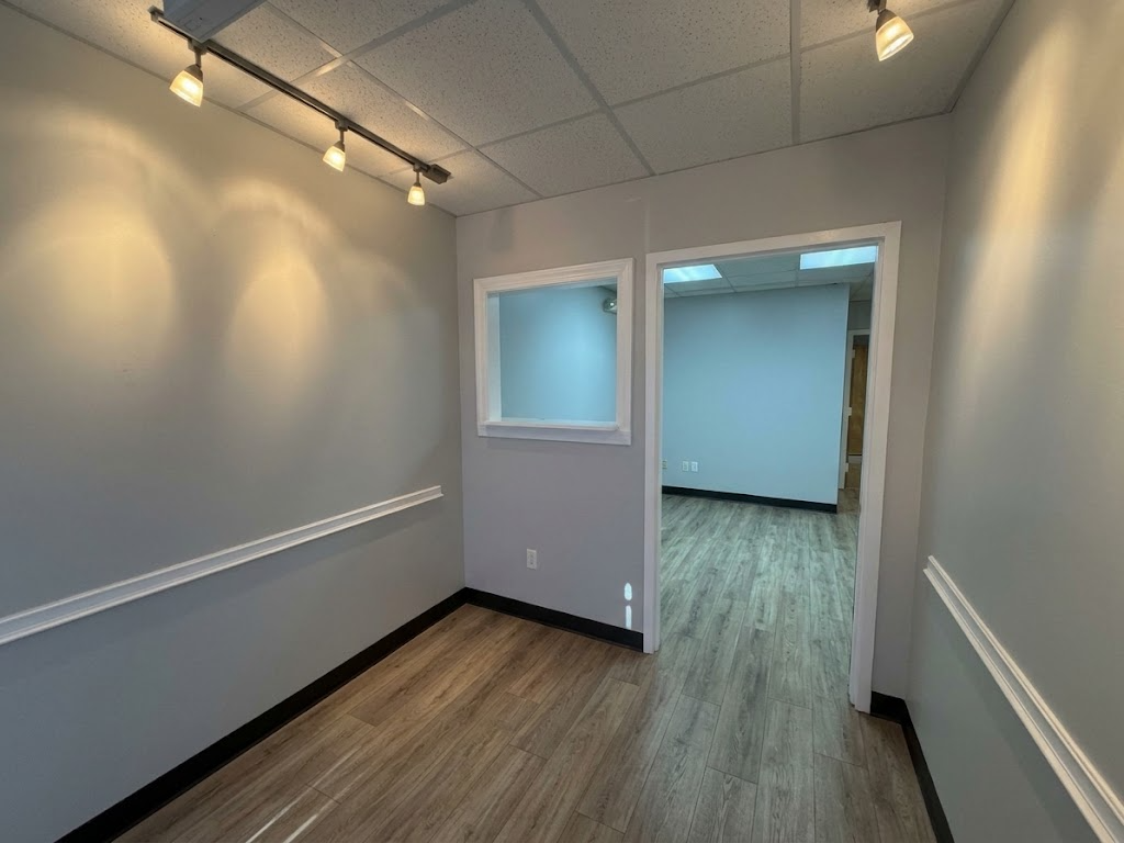 2914 E Joppa Rd #201 - Photo 2 of 29