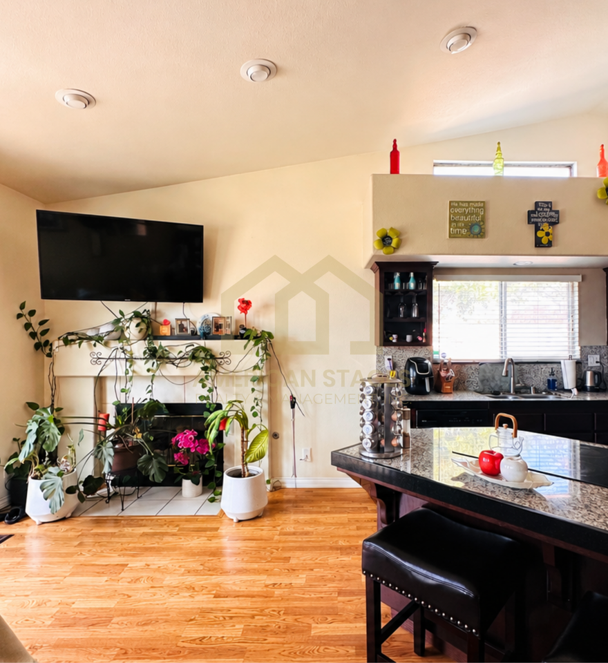 2605 Santa Barbara Dr #1 - Photo 5 of 18