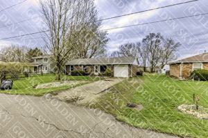 featured image of 110 E Babb Rd #1