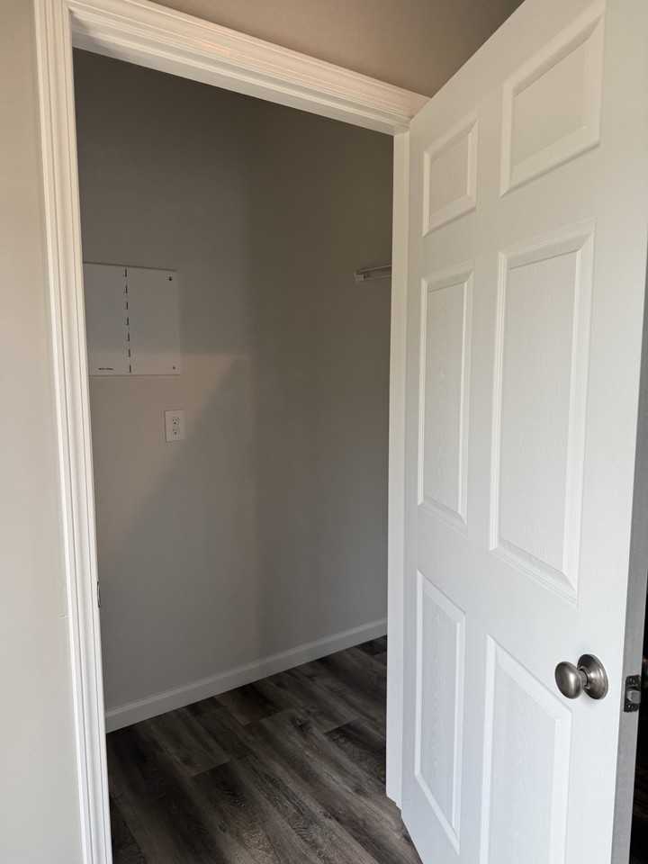 233 Pinehurst Way #233 - Photo 4 of 10