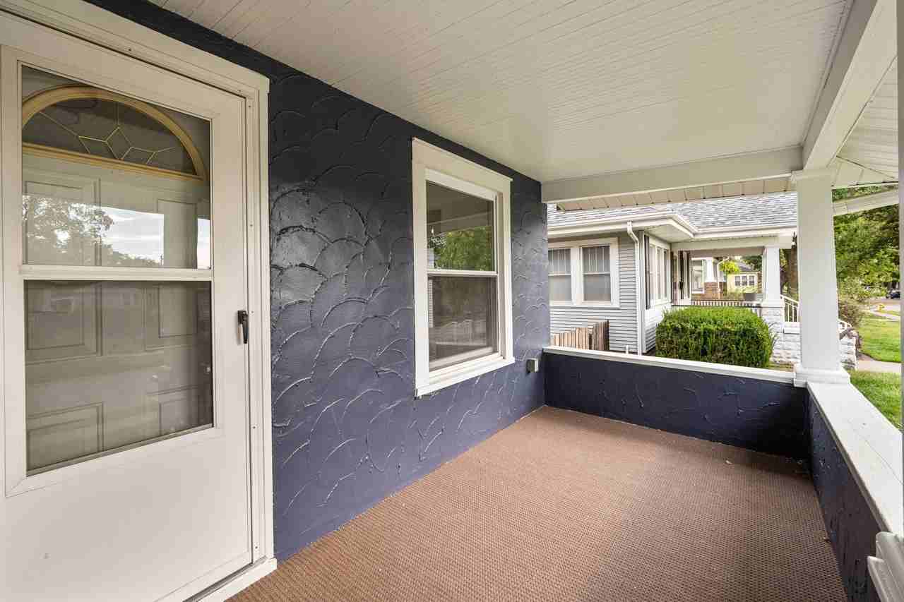2728 E 18th St #1 - Photo 2 of 11