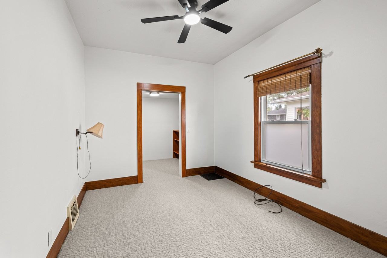 2728 E 18th St #1 - Photo 7 of 11
