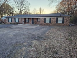 featured image of 1307 Parker Rd #1307