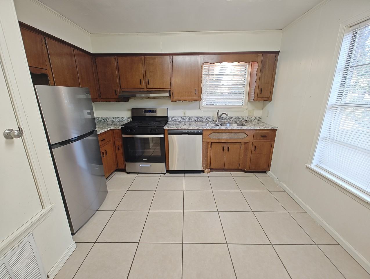1307 Parker Rd #1307 - Photo 5 of 19