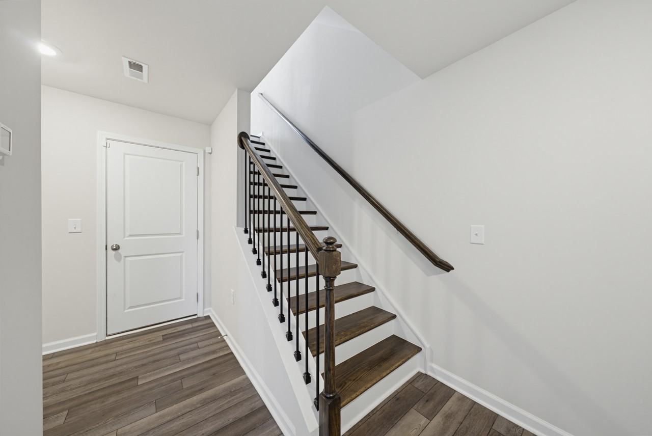 102 Maple Grove Ln #1 - Photo 5 of 42