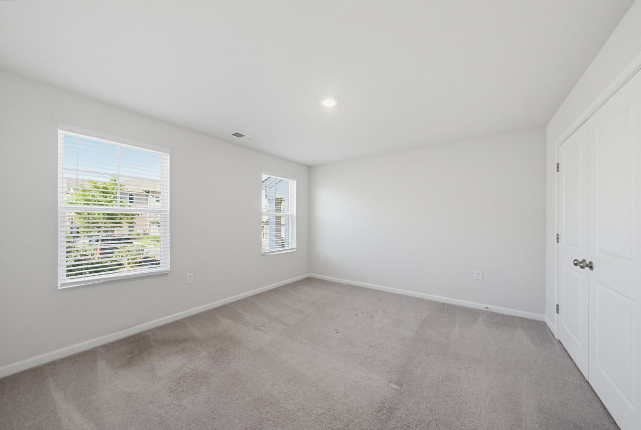 102 Maple Grove Ln #1 - Photo 7 of 42