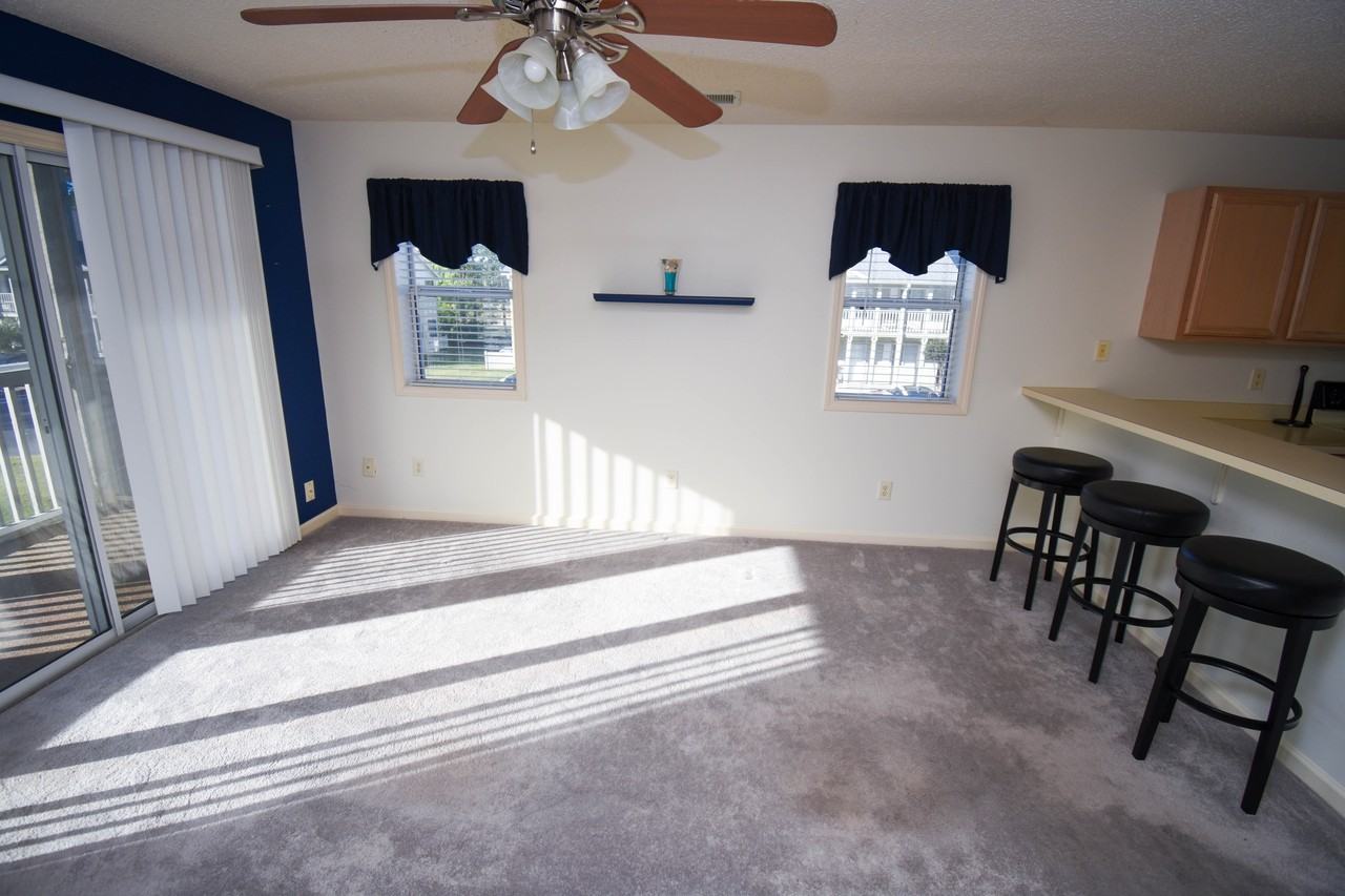 1230 White Tree Ln #N - Photo 3 of 37