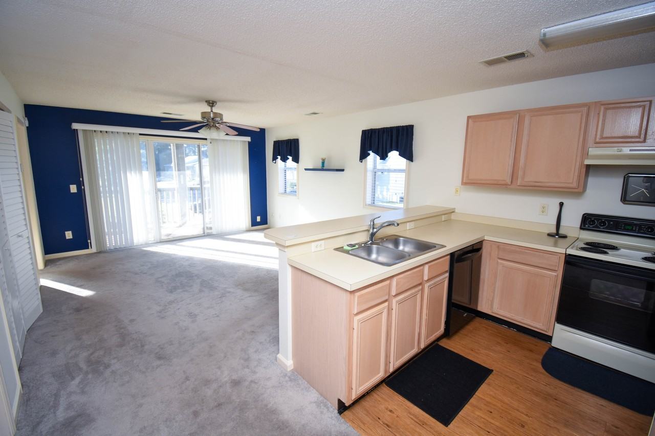 1230 White Tree Ln #N - Photo 6 of 37