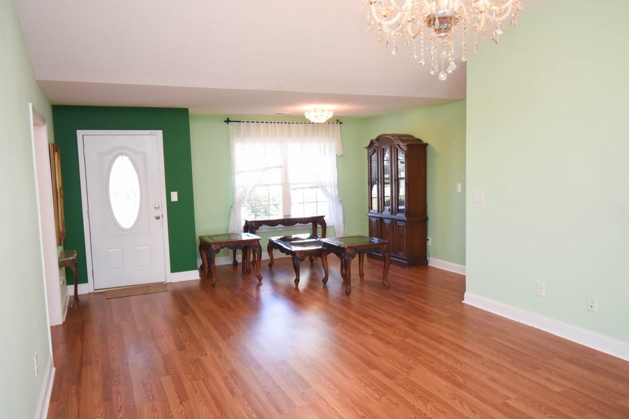 408 Oakham Dr #1 - Photo 3 of 37