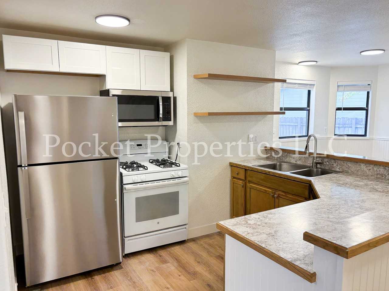 7086 W Belhaven Dr #1 - Photo 6 of 24