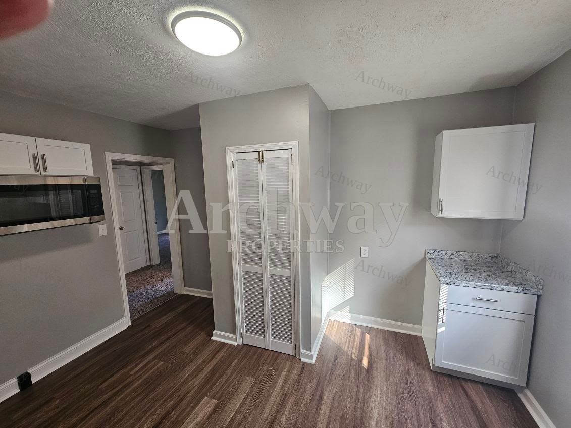 127 N Walnut St #NA - Photo 3 of 8