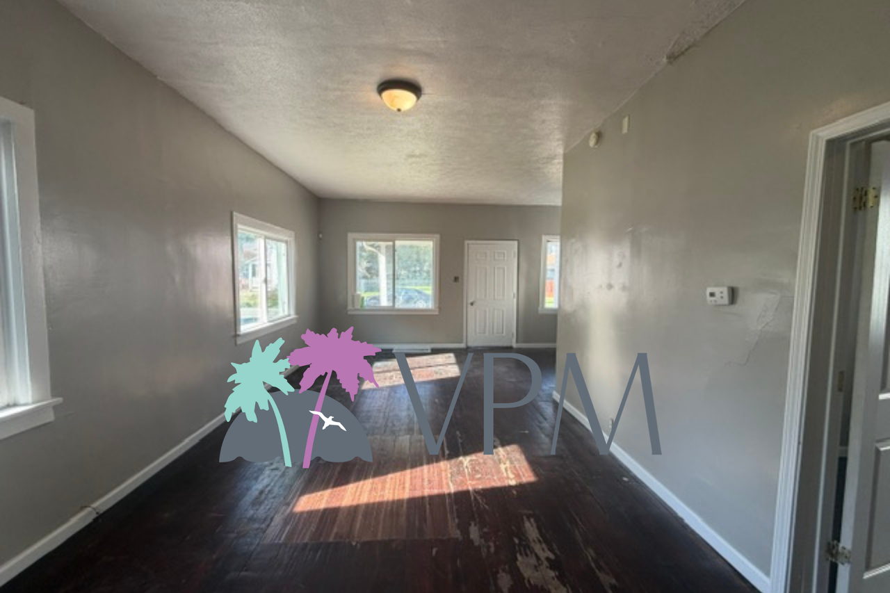 322 Studebaker St #1 - Photo 3 of 17