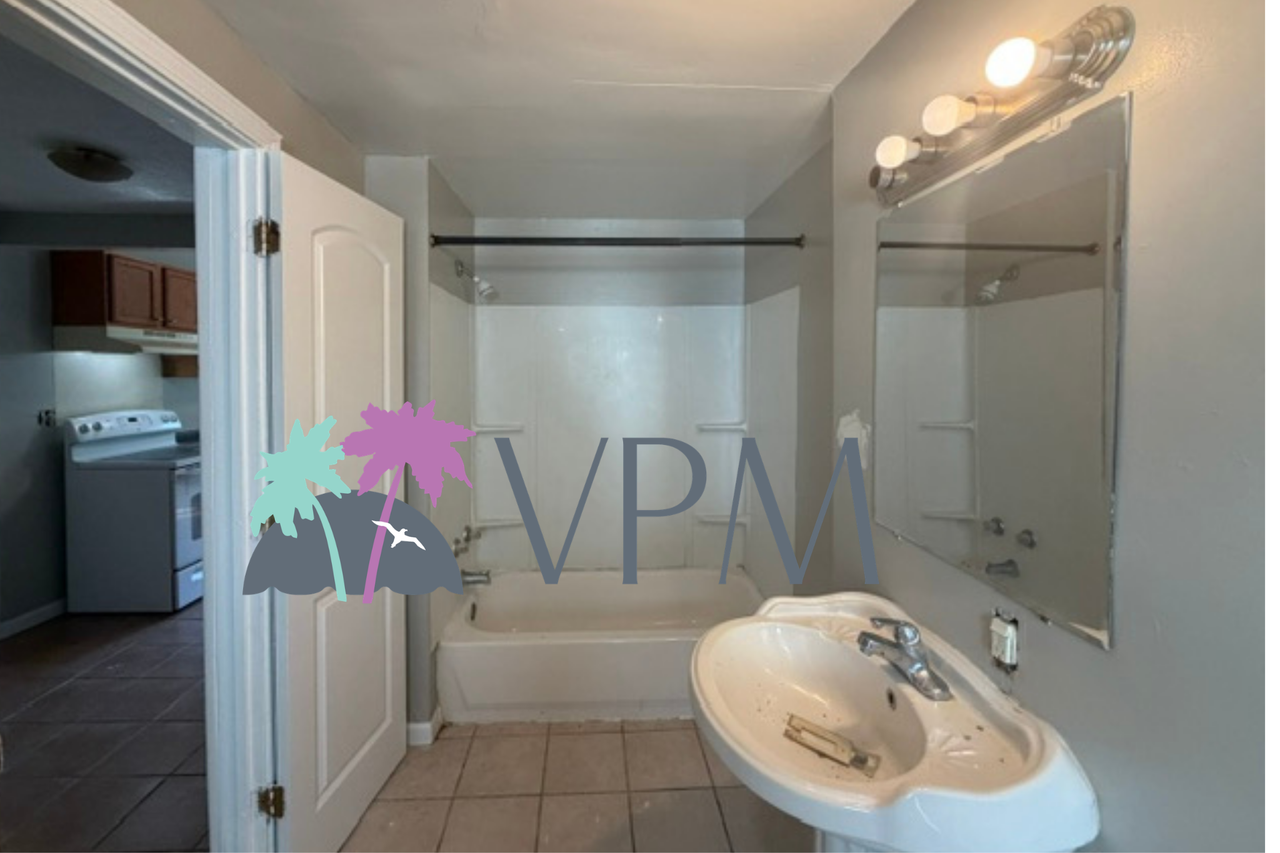 322 Studebaker St #1 - Photo 6 of 17