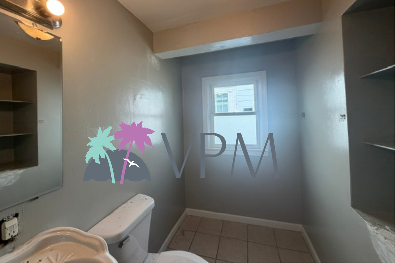 322 Studebaker St #1 - Photo 7 of 17