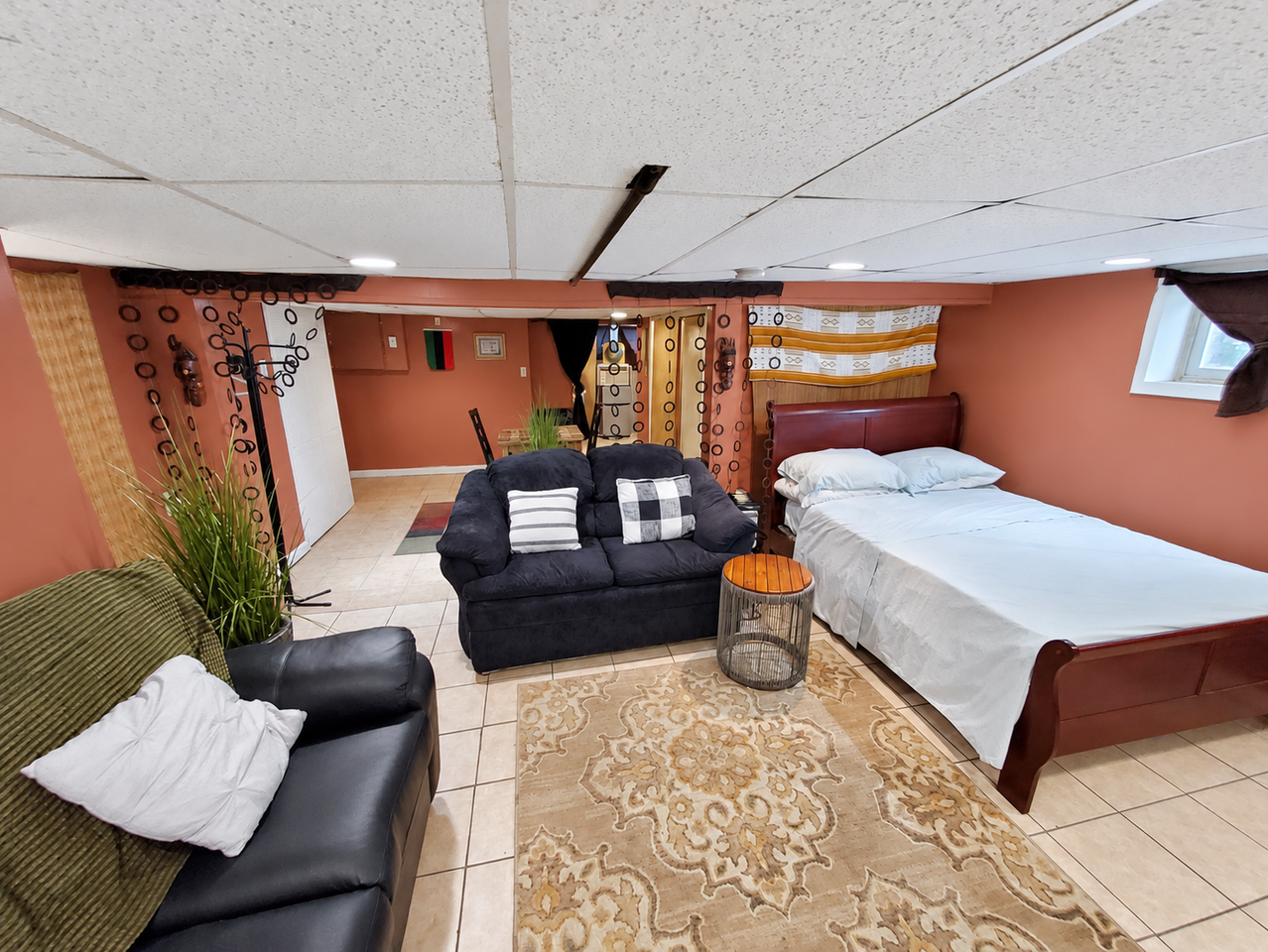 645 Saint George Ave #B - Photo 4 of 14