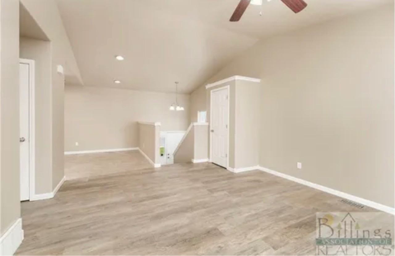 2208 10th Ave N - Photo 7 of 20