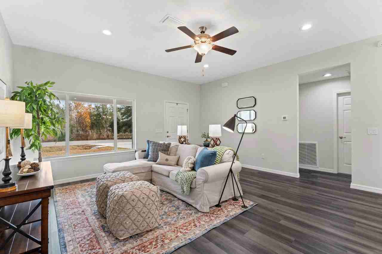 2455 Sw 167th Loop - Photo 3 of 11