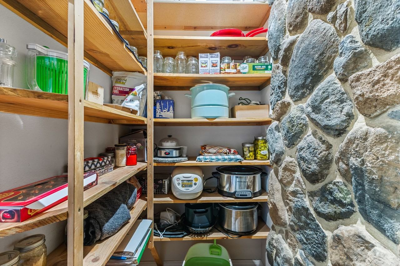 17576 Abiqua Rd Ne #1 - Photo 4 of 19