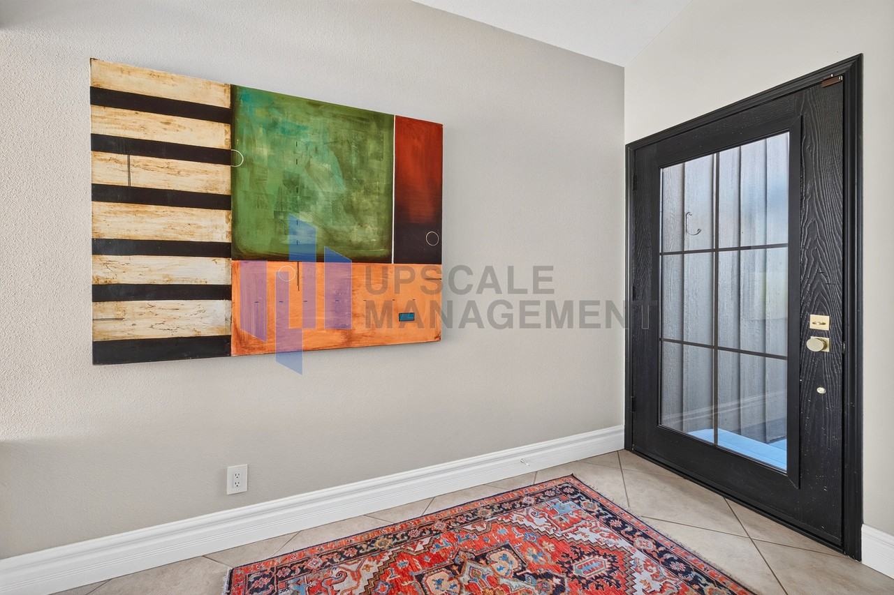 207 Bouquet Canyon Dr #1 - Photo 5 of 37