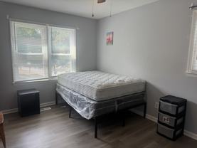 Barcliff Dr #2 - Photo 1 of 1