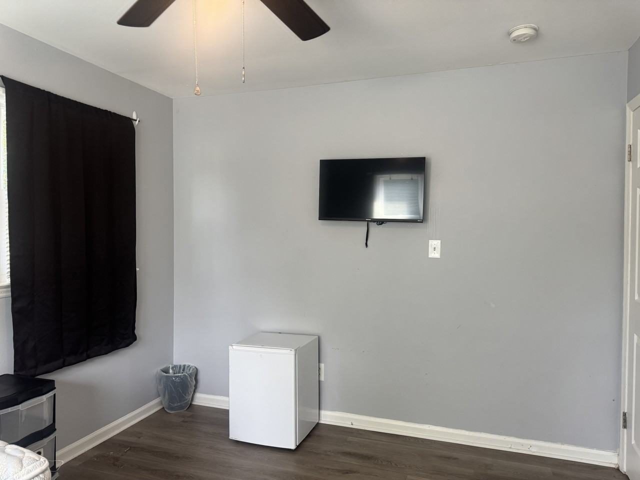 Barcliff Dr #2 - Photo 3 of 11