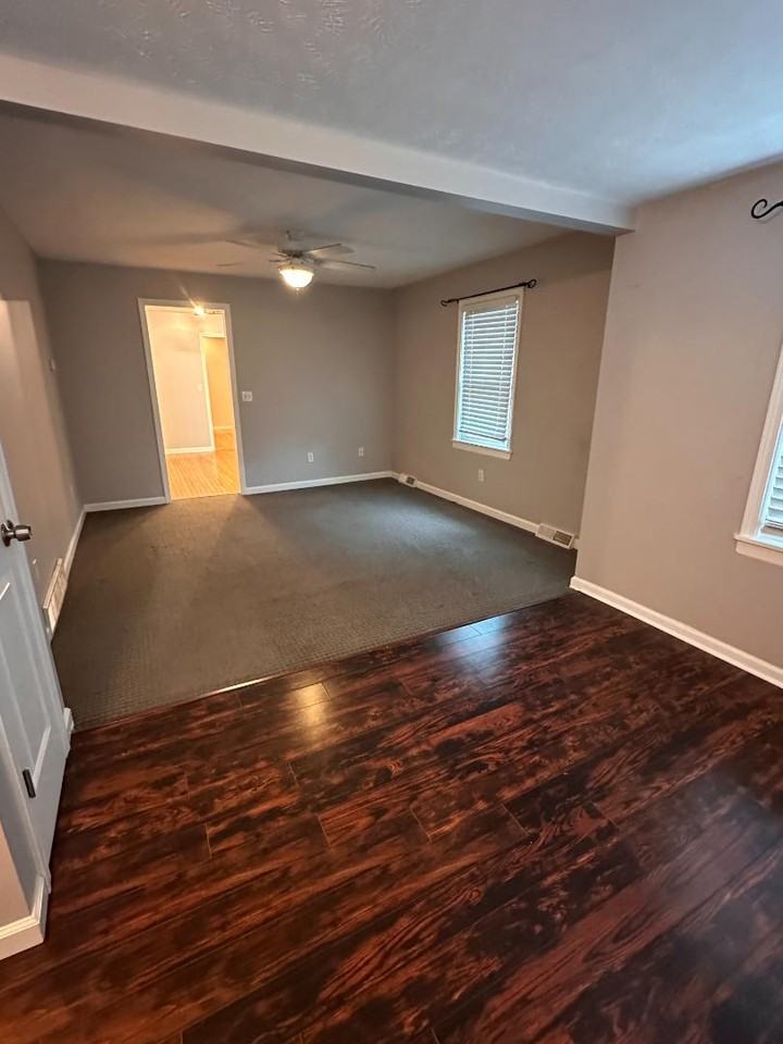 176 Exchange St - Photo 7 of 11