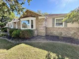 1943 E Mccord St #1 - Photo 4 of 50