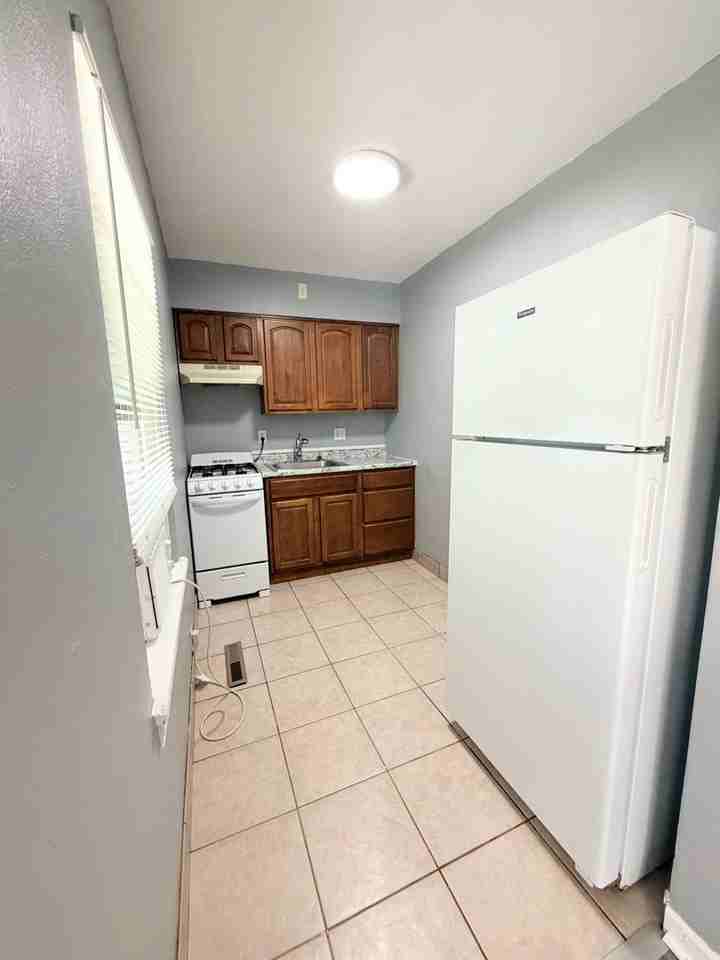 Potomac Apartments - Photo 7 of 10