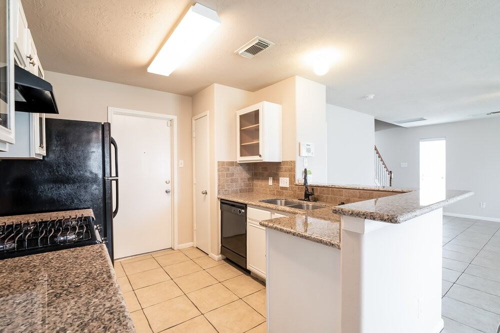 6742 Highwind Bend Ln - Photo 6 of 16