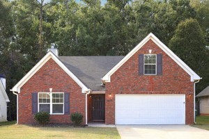 featured image of 1573 Queen Elizabeth Dr
