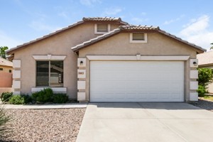 featured image of 2083 E Catclaw St