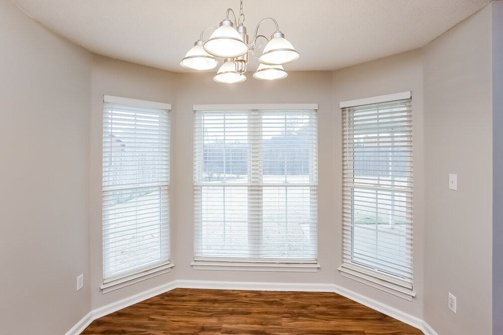 7912 Jane Ayre Dr - Photo 4 of 15