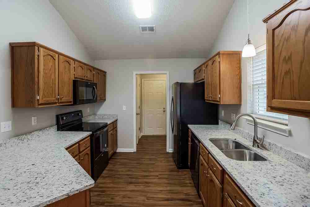 7912 Jane Ayre Dr - Photo 6 of 15