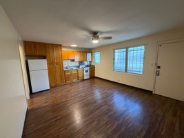 featured image of 830 Birch St