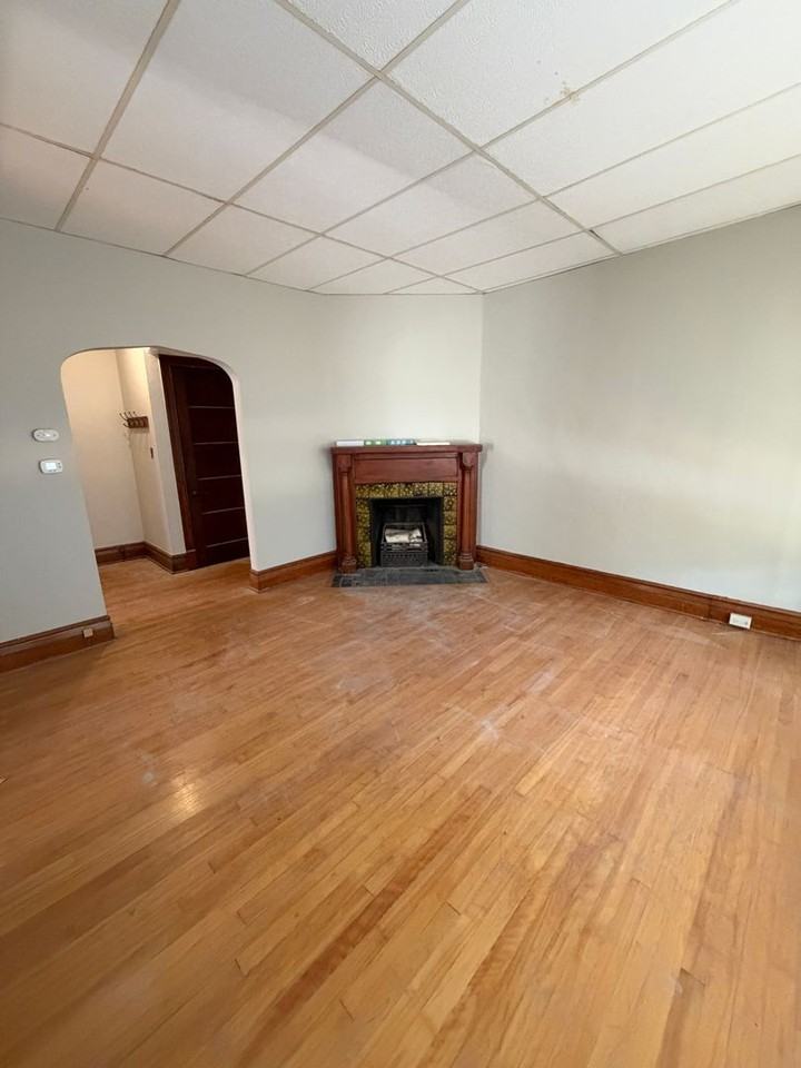 1531 Jefferson St - Photo 3 of 27