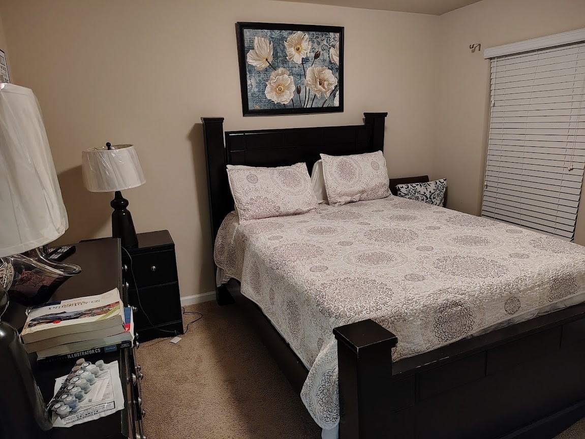 829 Blue Hill Ln - Photo 5 of 17