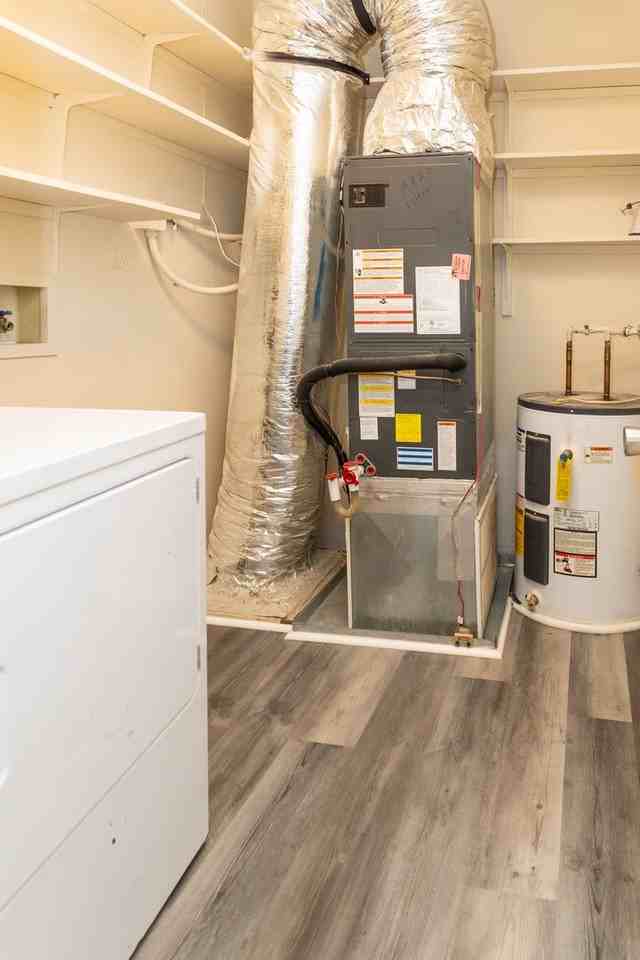 1308 S Circle Dr - Photo 7 of 14