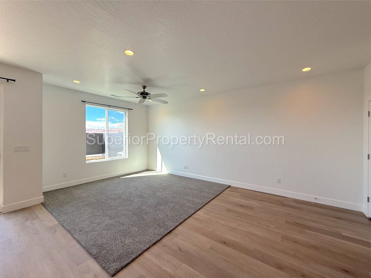 335 N 3210 W - Photo 6 of 28