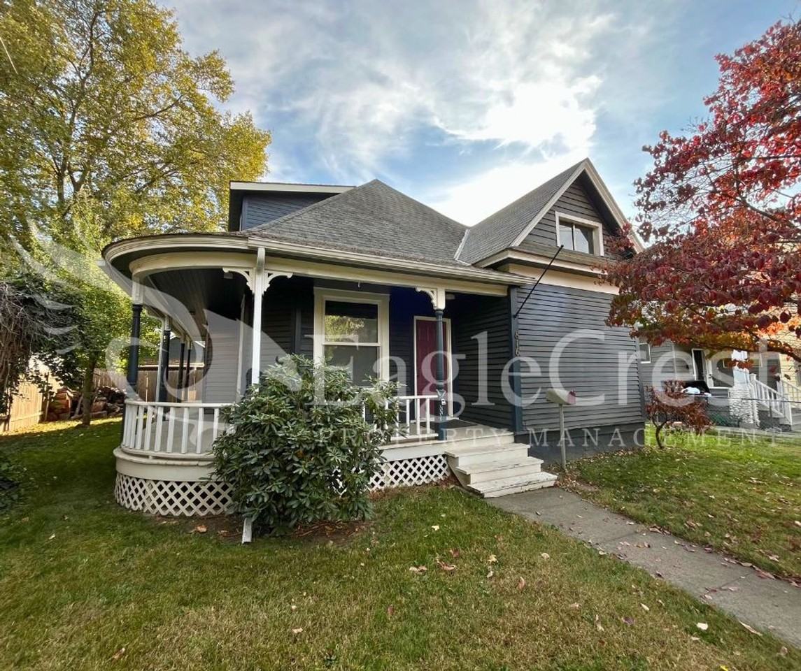 816 E Alder St - Photo 2 of 23