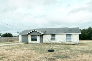 640 Fallen Oak Dr - Photo 1 of 1
