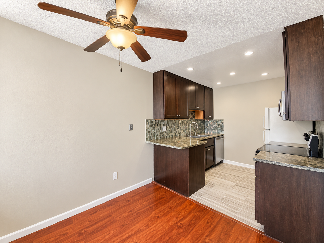 46896 Shale Cmn - Photo 4 of 14