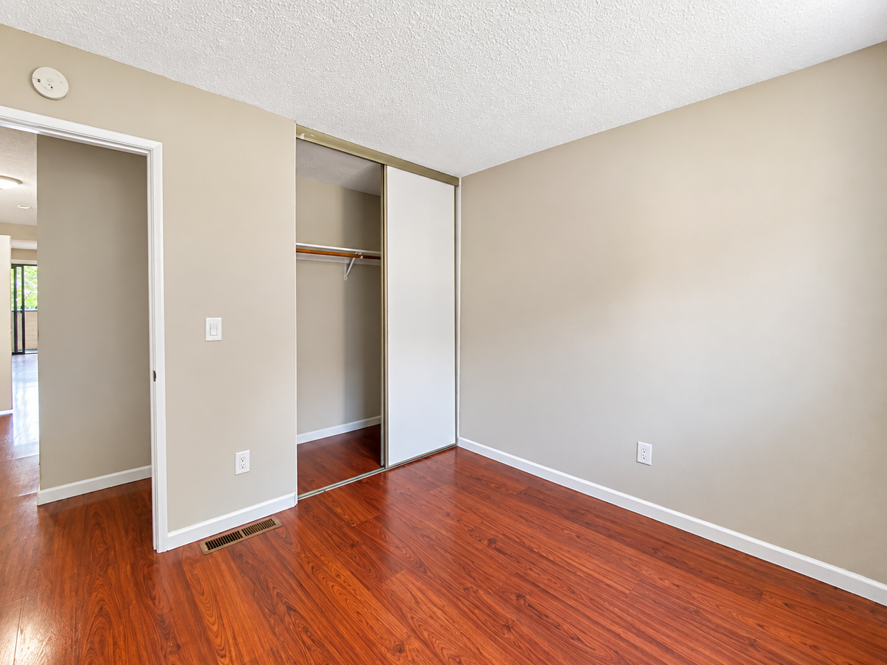 46896 Shale Cmn - Photo 7 of 14