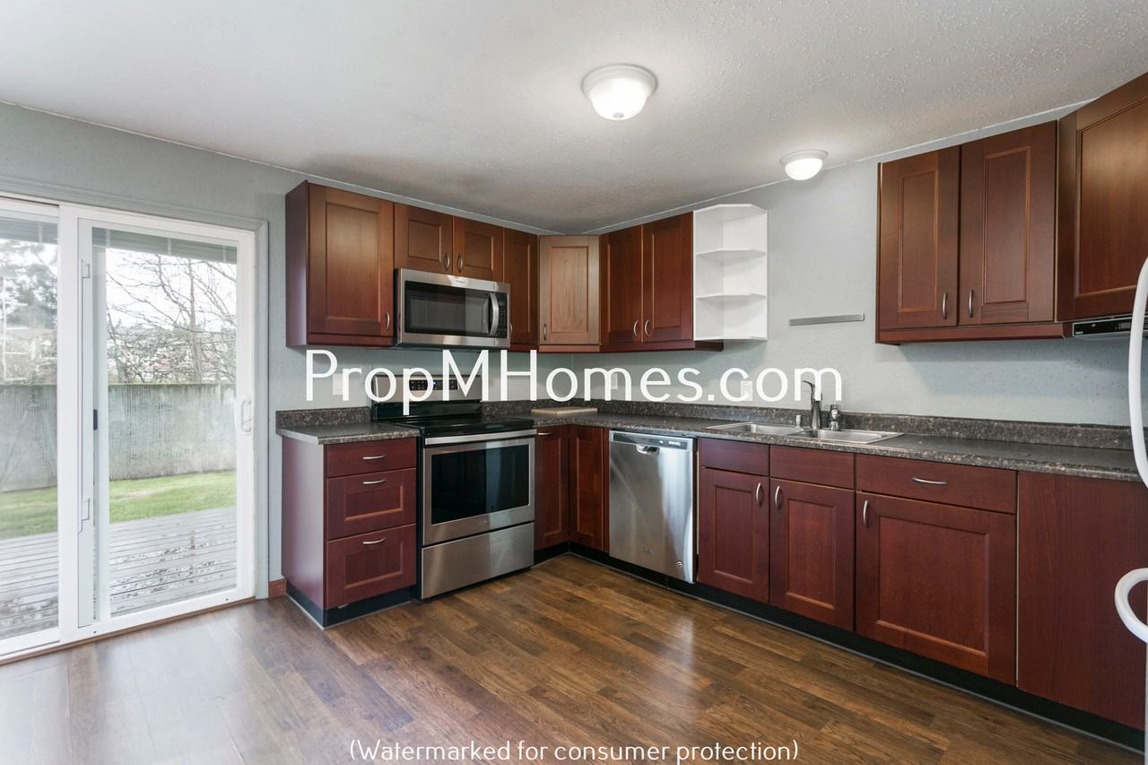 18425 Nw Heritage Ter - Photo 5 of 22