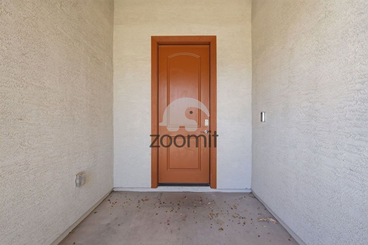 38213 W San Clemente St - Photo 4 of 50