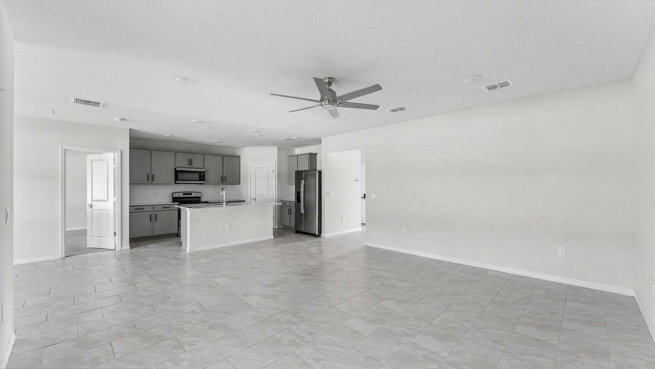 1050 Michelangelo Ln - Photo 5 of 24