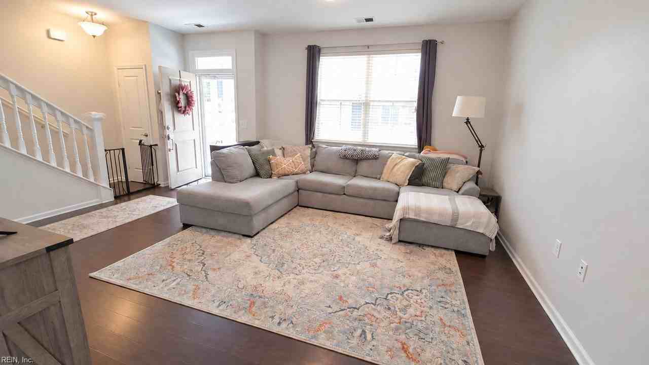 514 Trellis Trl - Photo 4 of 25