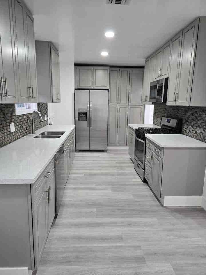 1641 W 222nd St - Photo 4 of 24